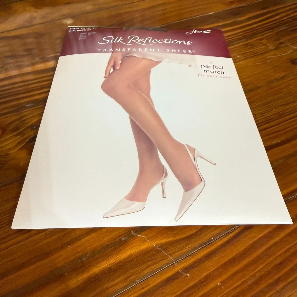 Hanes Silk Reflections Pantyhose Women EF Black NEW Transparent Sheer 0A662